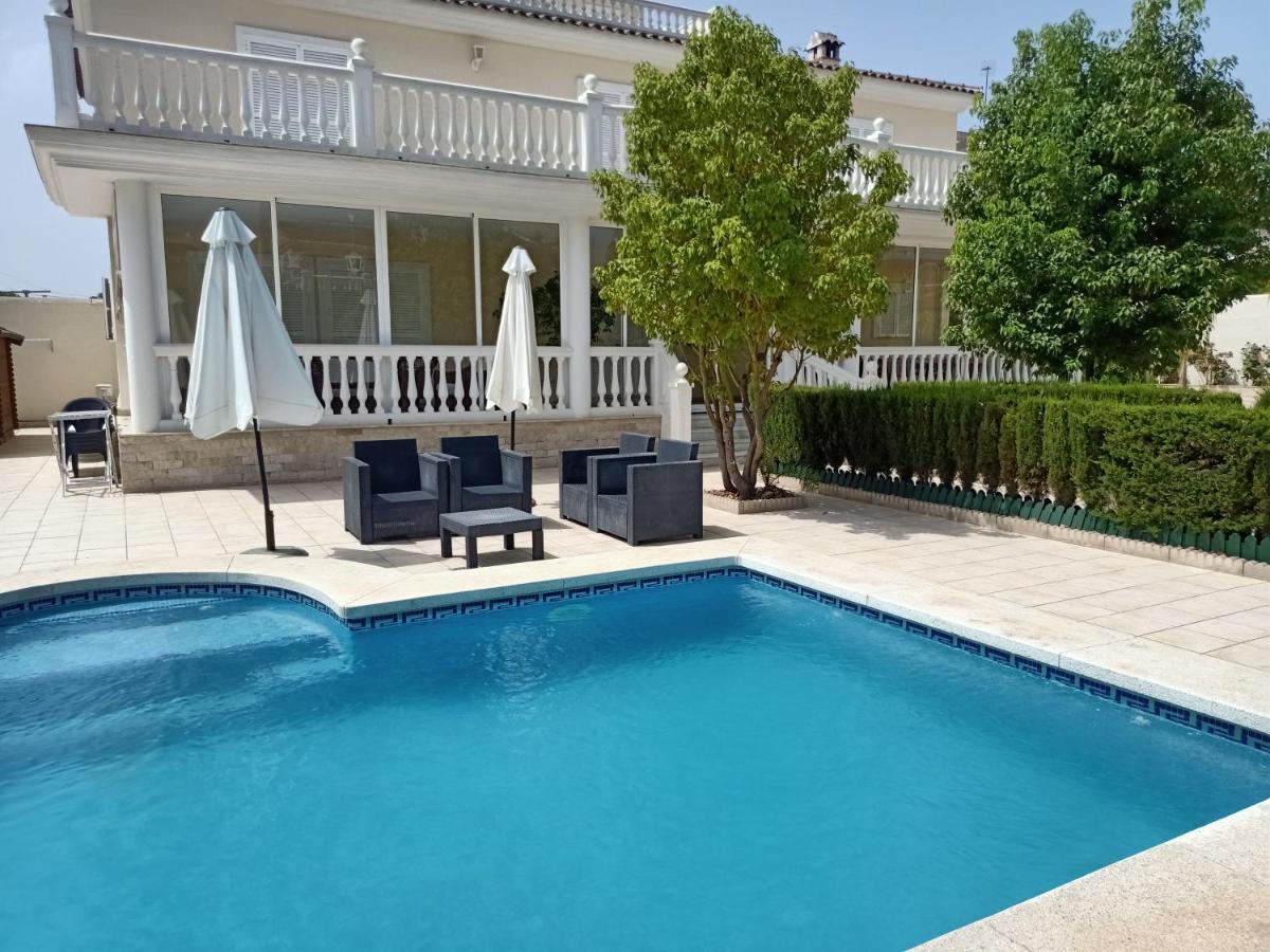 Villa De Lujo En Torremolinos Eksteriør billede
