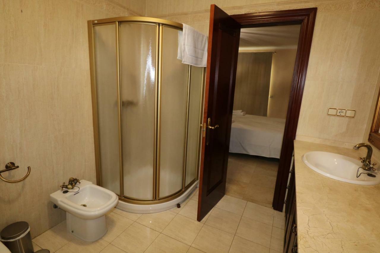 Villa De Lujo En Torremolinos Eksteriør billede