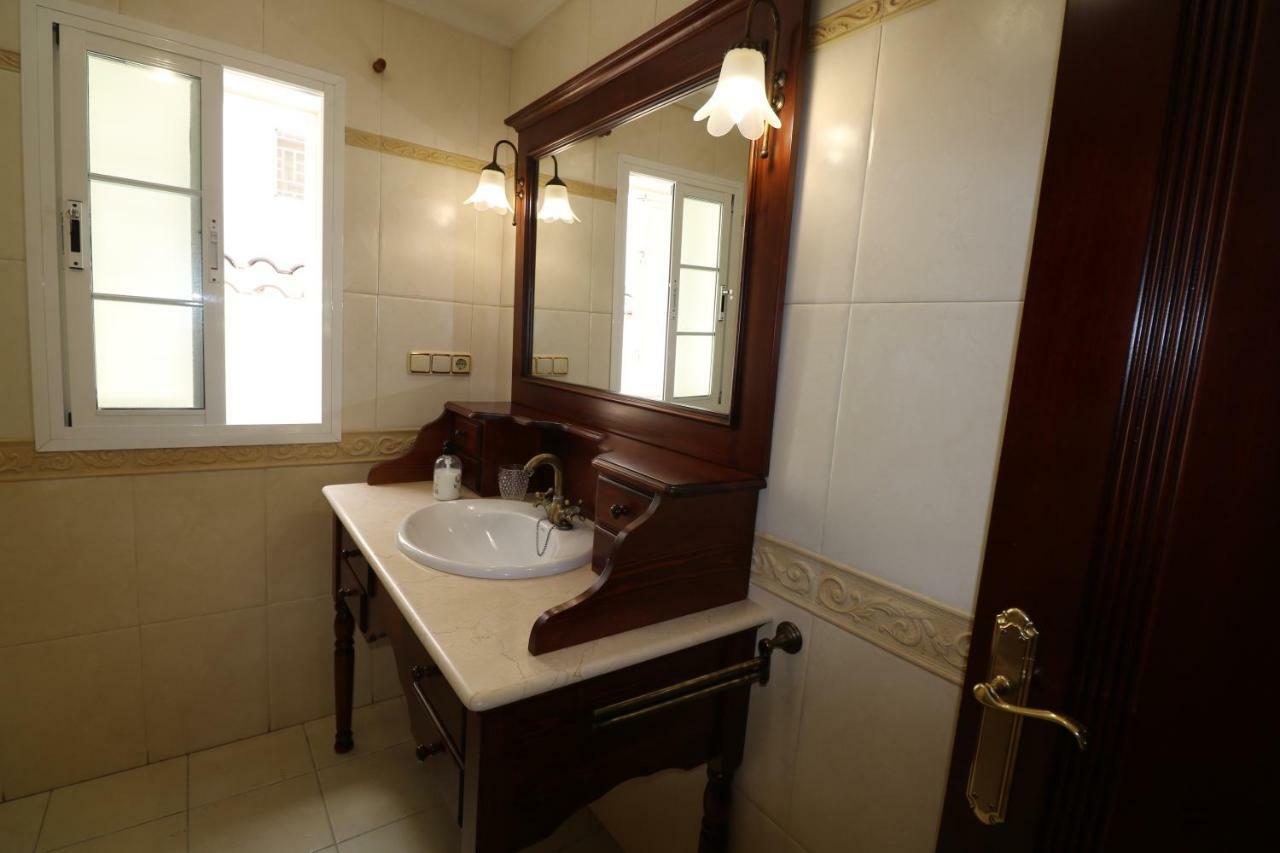 Villa De Lujo En Torremolinos Eksteriør billede